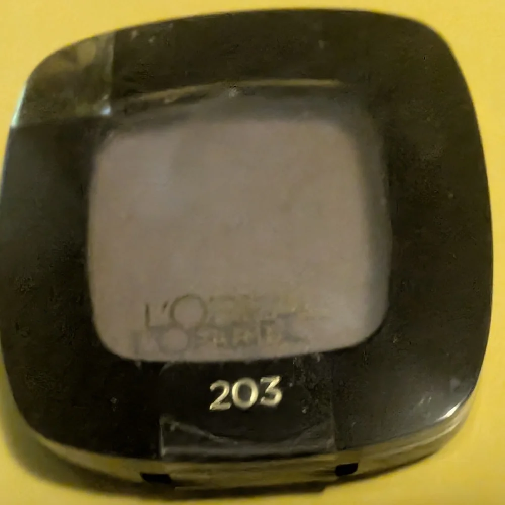 L'Oreal Mono Eyeshadow
